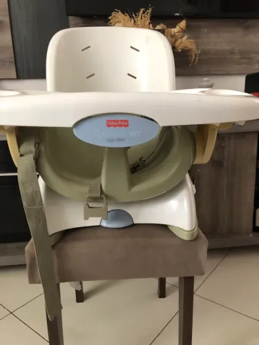 Cadeira de bebê..