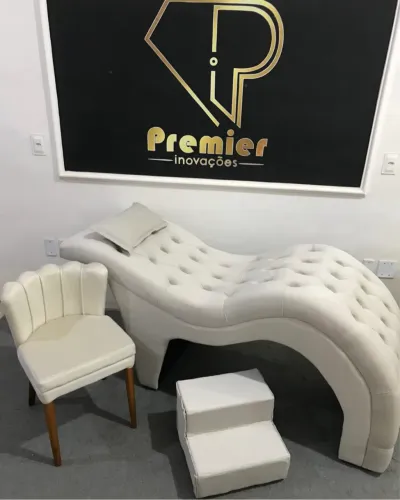 KIT ESTÉTICA de sobrancelhas + almofada + cadeira pétala + escadinha 