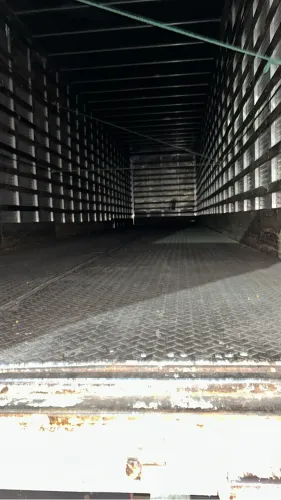 Conjunto Caminhão Cavalo e Carreta 
