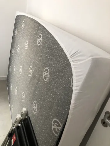 Cama box 1.38 x 1.88 nova doação desocupar espaço retirar logo