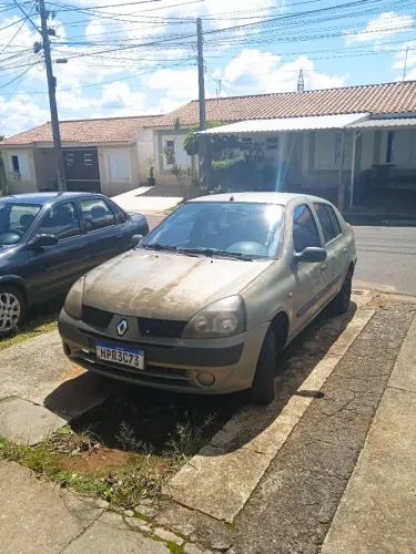 Renault Clio Authentique 1.0/1.0 Hi-power 16V 3P 2004