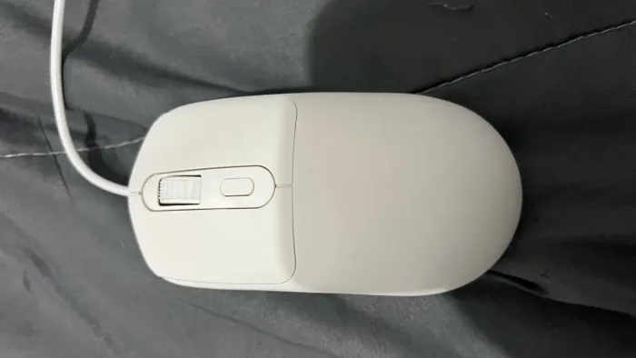 Mouse com fio branco