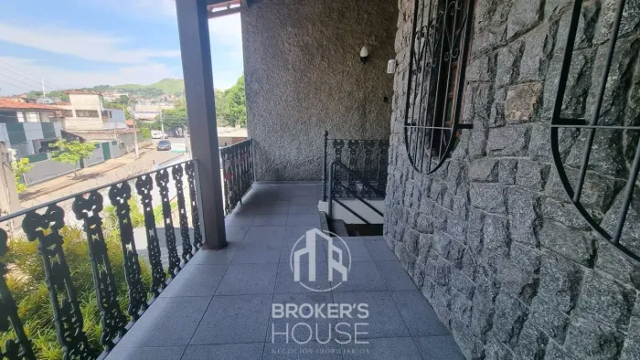 Casa à venda, Moradia Familiar Dupla - documentação em dia - Consolação, Vitória, ES