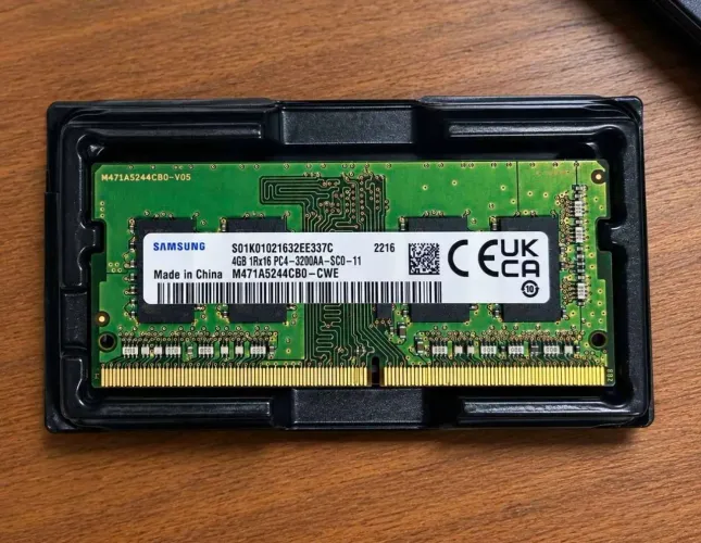 ? Memória RAM Samsung 4GB DDR4 3200MHz para Notebook