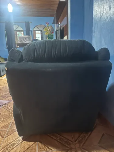 Estou vendendo uma poltrona por R$ 300. 