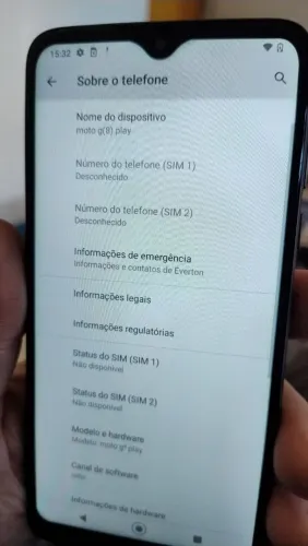Moto G8