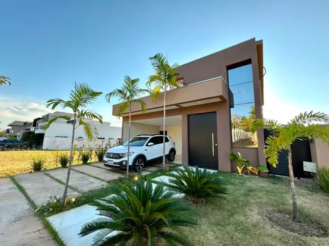 Belvedere 2 Casa térrea com energia Solar 3 SUÍTES e Armários