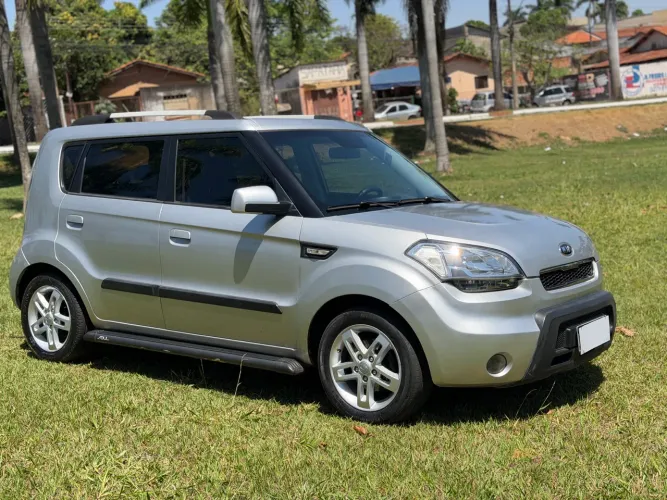 Kia Motors Soul 1.6/ 1.6 16V Flex Aut. 2010
