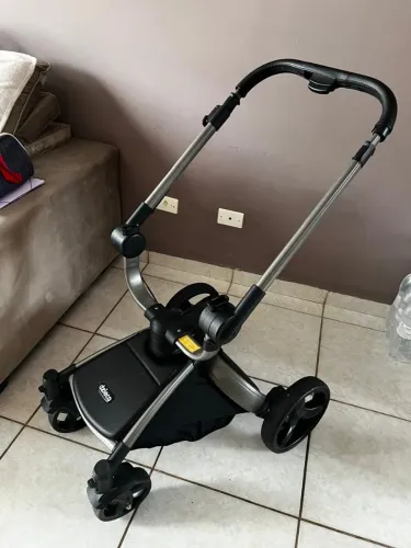Carrinho de Bebê Vulkan Silver + Bebê Conforto Cinza - Galzerano Dzieco