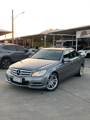 Mercedes-Benz C-180 CGI Classic 1.8 16V 156cv Aut. 2012