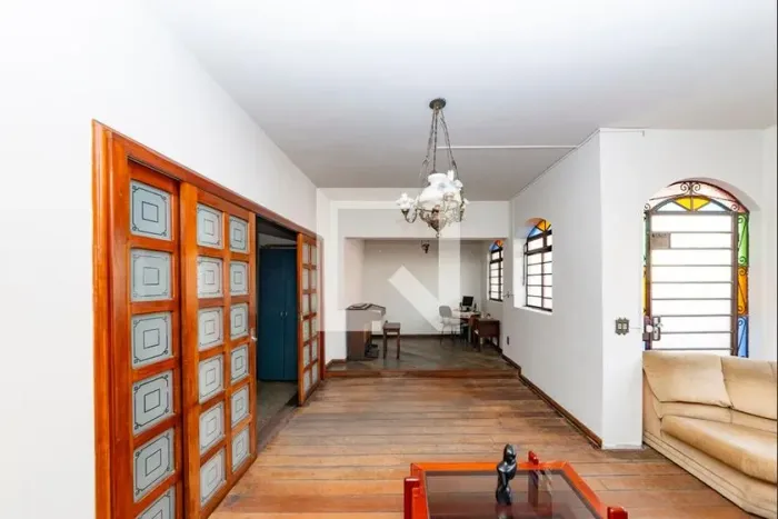Casa à Venda - Carlos Prates, 5 Quartos, 240 m2