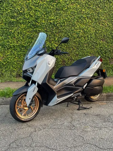 Xmax 300 impecável! A mais bonita de todas