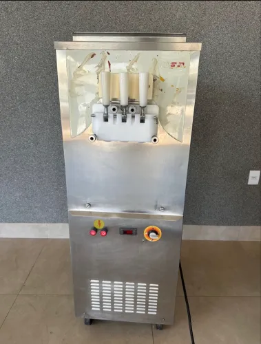 Máquina de sorvete Alphagel 303