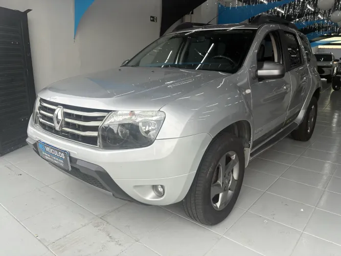 Renault Duster Dynamique 2.0 Hi-flex 16V Aut. 2015