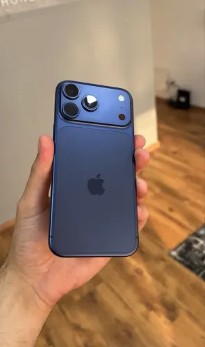 iPhone 17 Pro Max 512 gb (Uberaba)
