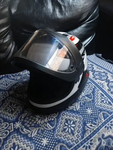 Capacete