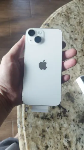 iPhone 15 128GB