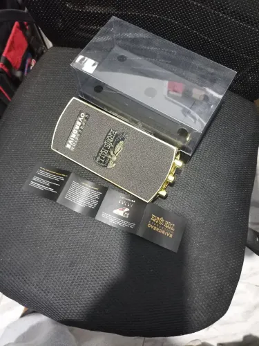 Pedal Ernie Ball expression overdrive / jhs / uad / strymon / zoom/ Dunlop / eventide 