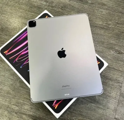 iPad Pro 12,9" (4a geração) A12Z Bionic 256GB Wi-Fi