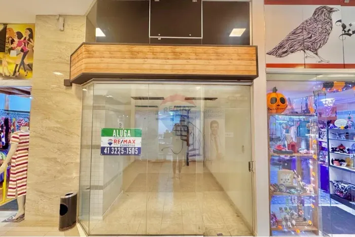 Loja comercial no centro