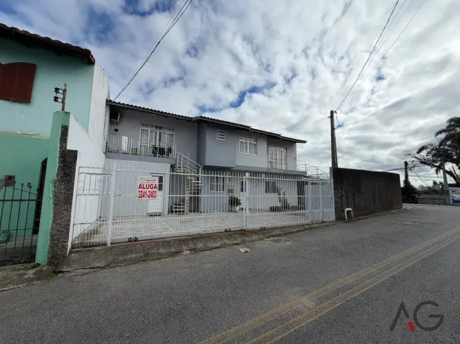Apartamento mobiliado para aluguel com 25 m² com 1 quarto em Capoeiras - Florianópolis - S