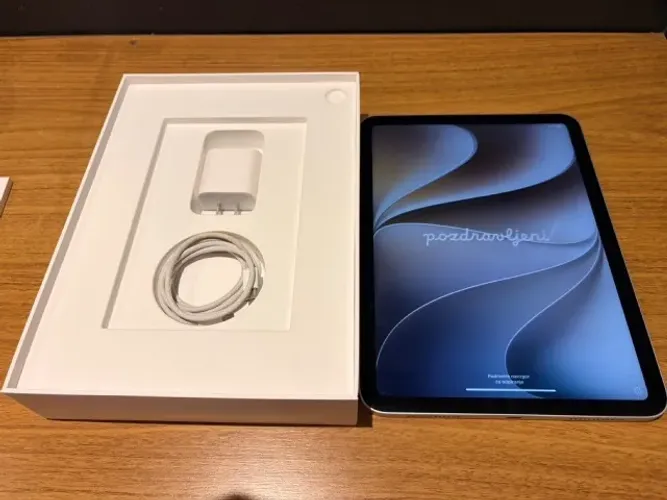 IPAD 10