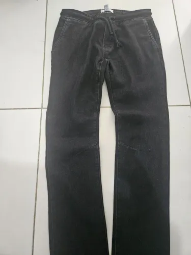 Calça preta forever 21