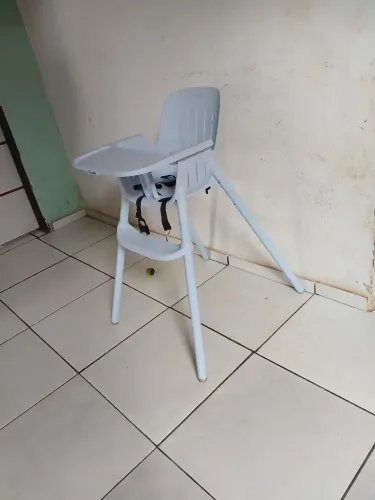 Vendo cadeira alimentação 