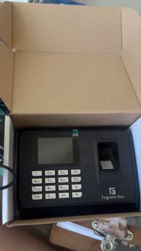 Máquina de ponto com software