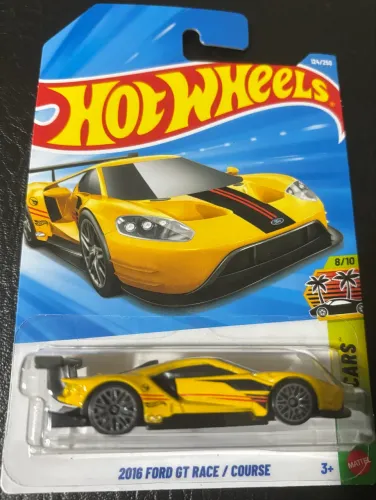 Hot Wheels Ford GT Race T-Hunt 2026