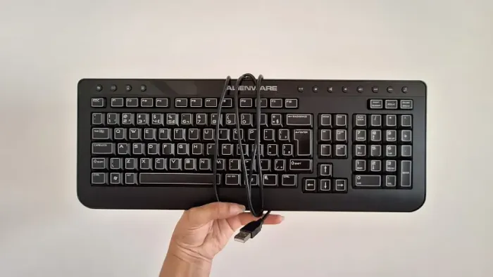 Teclado Alienware Original USB com Fio, Multimídia e Teclado Numérico
