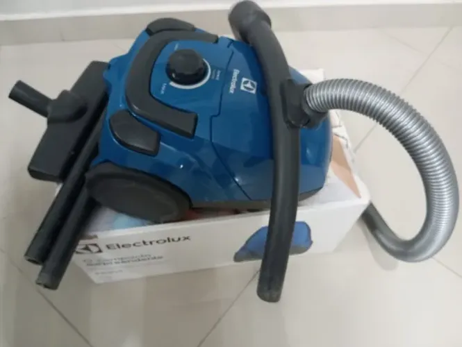 Aspirador Electrolux Sonic SON10 1400W - Para Conserto ou Peças