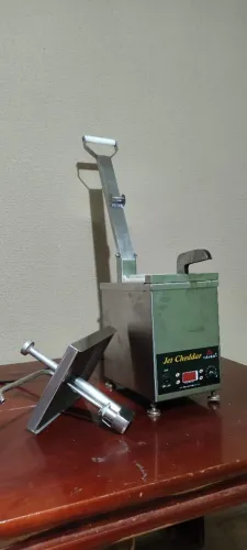 Máquina de cheddar para lanches
