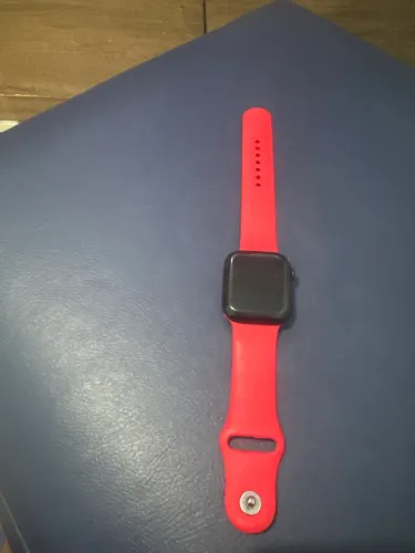 Vendo Aplle What em estado de novo zero!