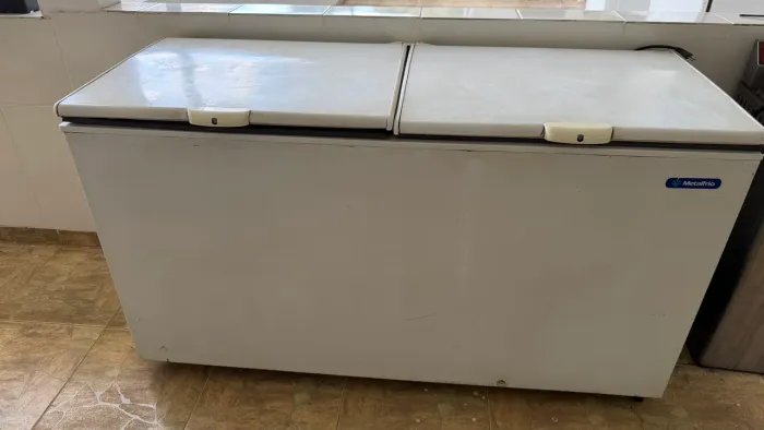 FREEZER HORIZONTAL METALFRIO