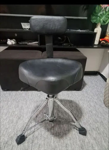 Banco de bateria profissional com encosto (pneumático)