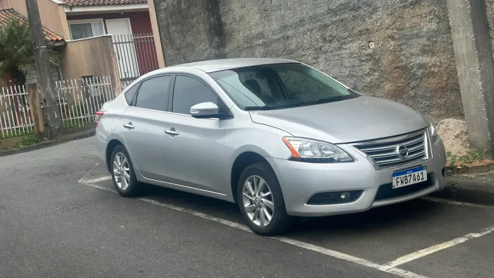 Nissan Sentra SV 2.0 Flexstart 16V Aut. 2016