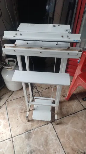 Seladora de disparo no pedal