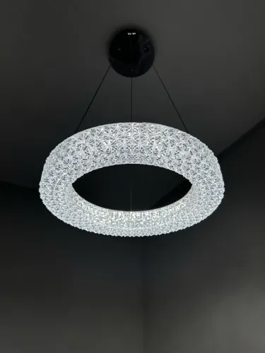 Luminária pendente em LED