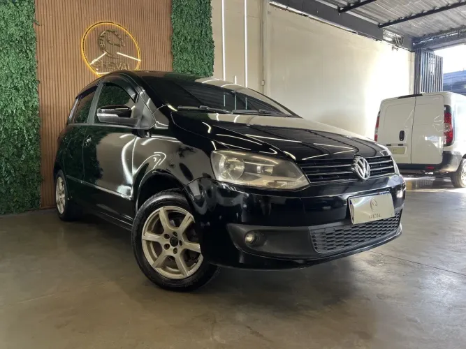 Volkswagen Fox Prime/higli. 1.6 Total Flex 8V 5P 2013