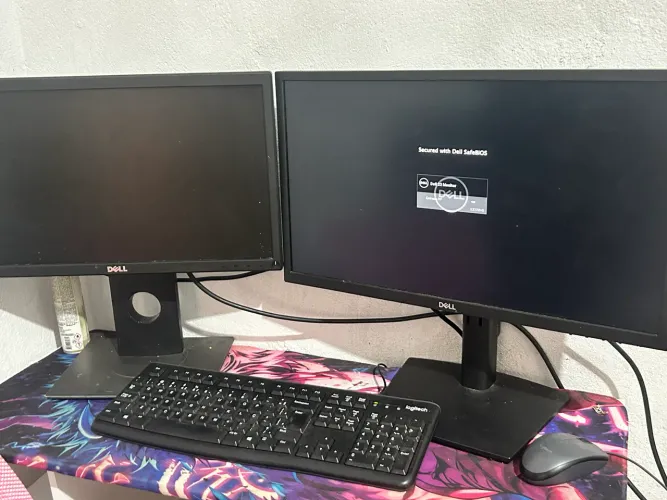 Computador de mesa Dell