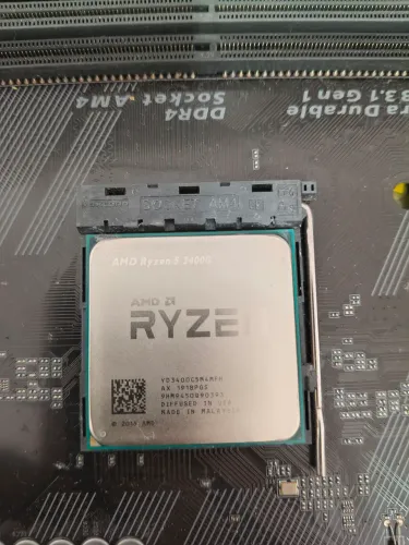 Processador AMD Ryzen 3400G