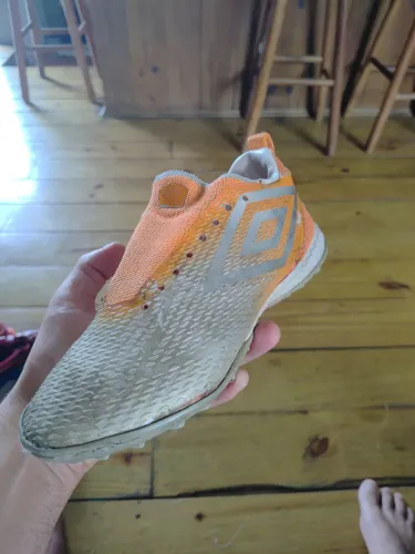 Chuteira Society Umbro Astro Polar Magma