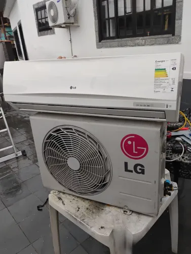 Split em ótimo estado,LG,valor já com a instalação