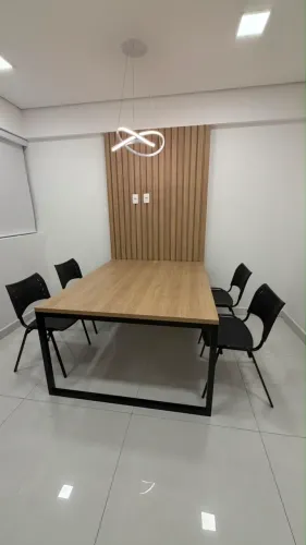 Mesa de reunião