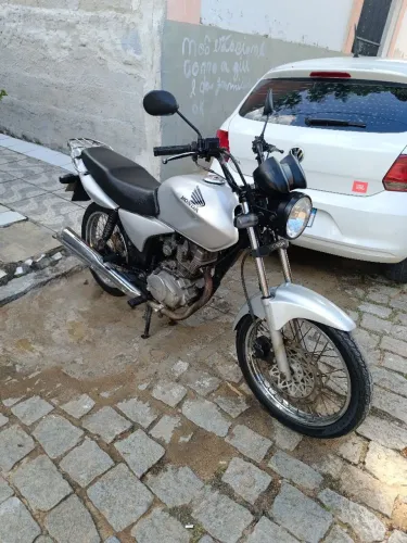 Titan 150