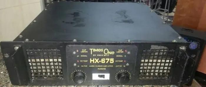 AMPLIFICADOR TIMES ONE 5000W RMS. HX675