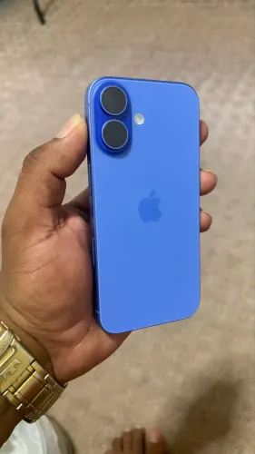 Vendo iPhone 16 128 gb todo original