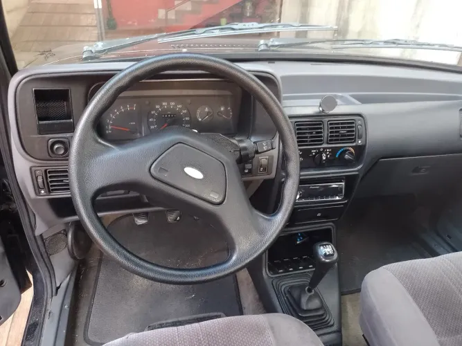 Ford Verona GLX 1.8 (modelo Antigo) 1990