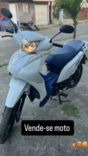 Vende-se moto